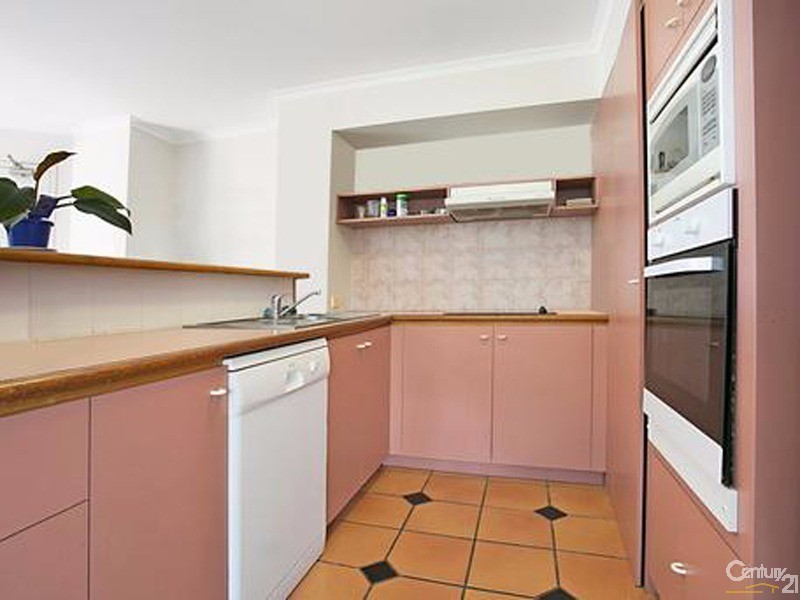 79/10 Alexandra Avenue, Mermaid Beach QLD 4218