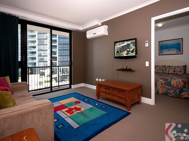 208/30 Surf Parade, Broadbeach QLD 4218