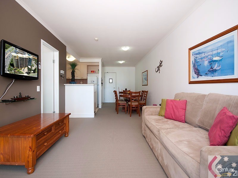 208/30 Surf Parade, Broadbeach QLD 4218