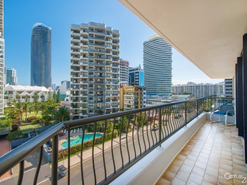 5E/1 Albert Avenue, Broadbeach QLD 4218