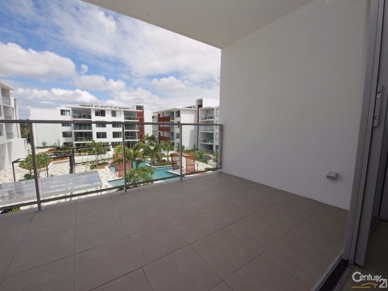 4314/1-7 Waterford Court, Bundall QLD 4217