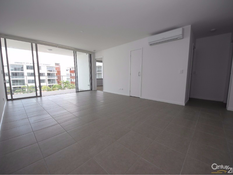 4314/1-7 Waterford Court, Bundall QLD 4217