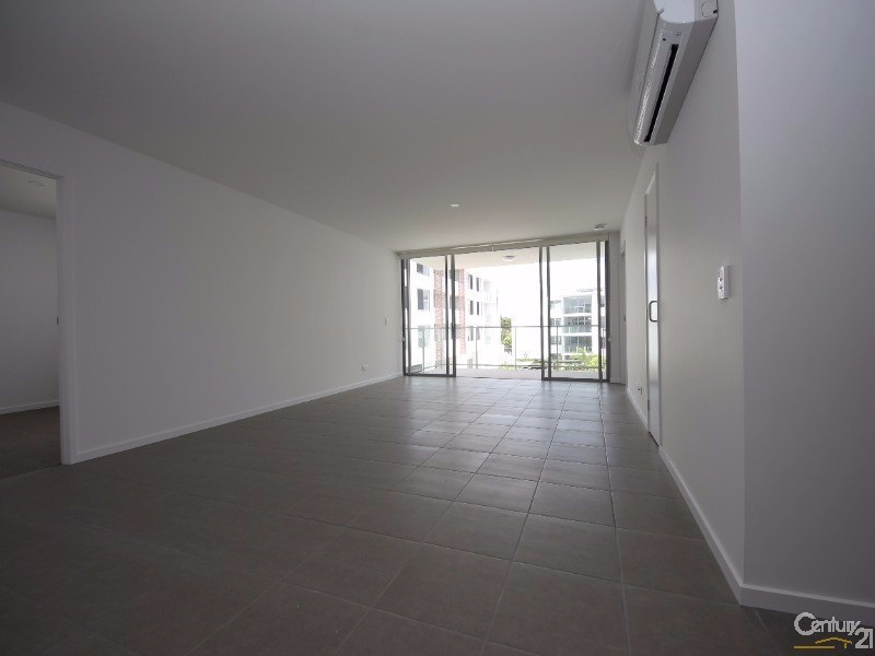 4314/1-7 Waterford Court, Bundall QLD 4217