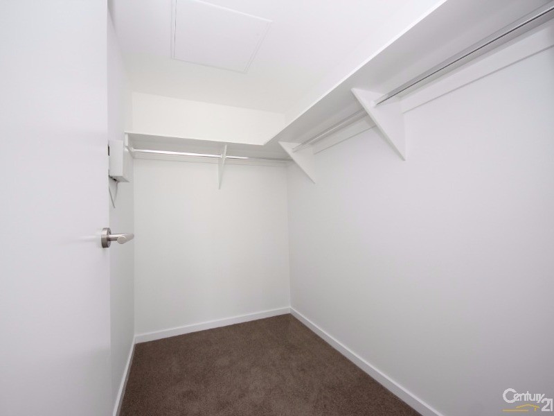 4314/1-7 Waterford Court, Bundall QLD 4217