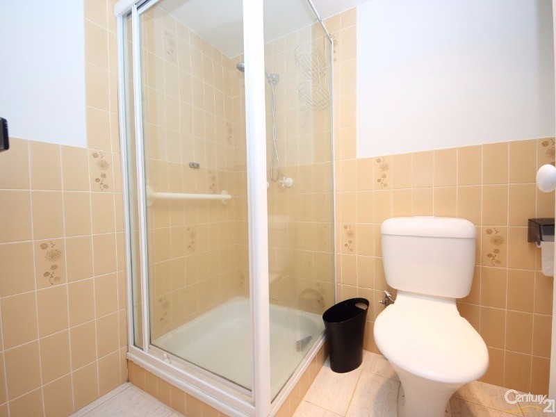 14/121 Surf Parade, Broadbeach QLD 4218