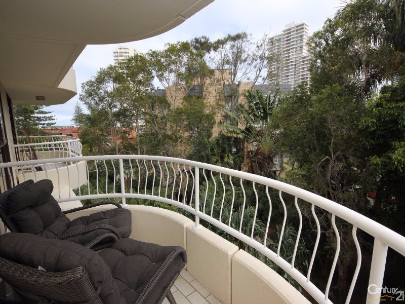 14/121 Surf Parade, Broadbeach QLD 4218