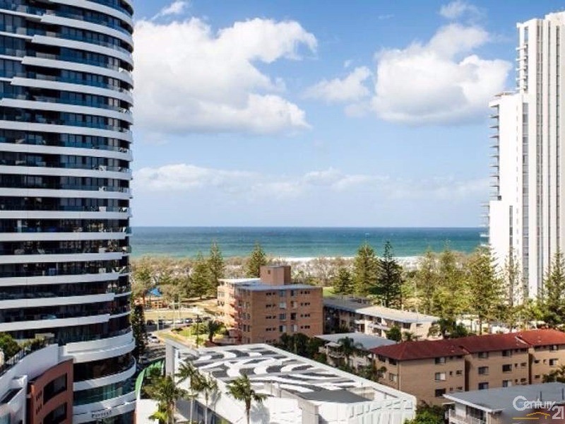 4-26 Charles Avenue, Broadbeach QLD 4218