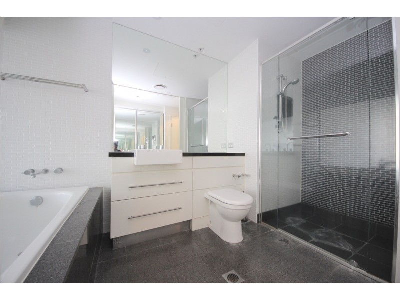 The Wave Surf Parade, Broadbeach QLD 4218