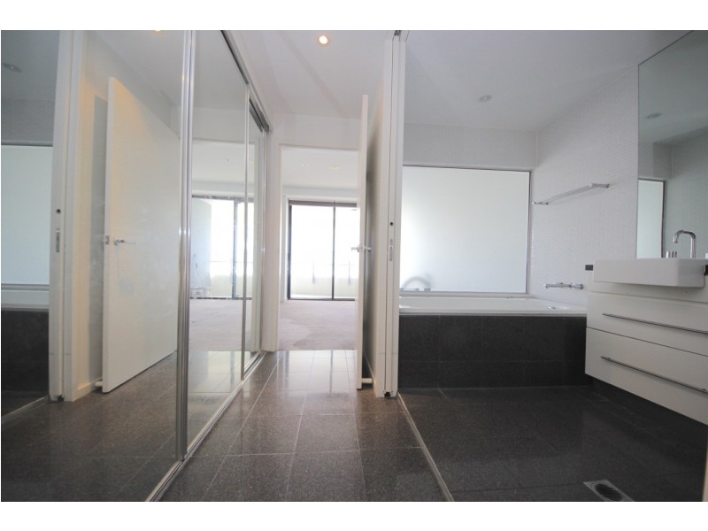 The Wave Surf Parade, Broadbeach QLD 4218