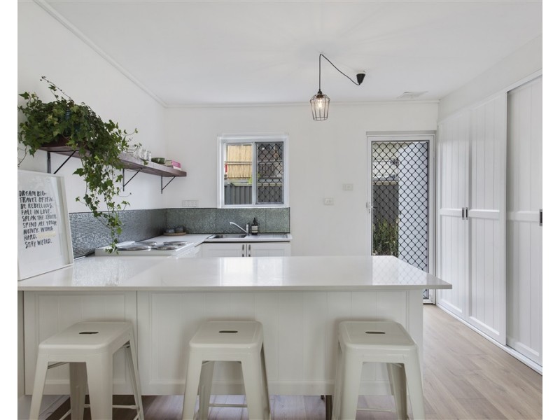 3/181 Old Burleigh Road, Broadbeach QLD 4218