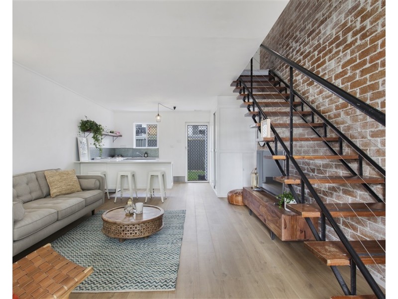 3/181 Old Burleigh Road, Broadbeach QLD 4218