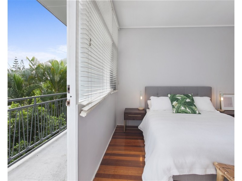 3/181 Old Burleigh Road, Broadbeach QLD 4218