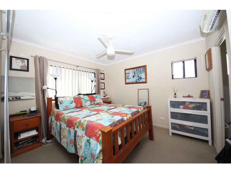 17/24-26 Parker Street, Labrador QLD 4215