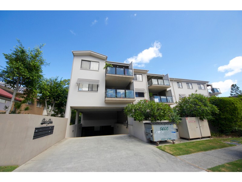 17/24-26 Parker Street, Labrador QLD 4215