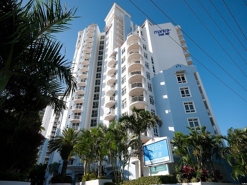 1065/2633 Gold Coast Highway, Broadbeach QLD 4218