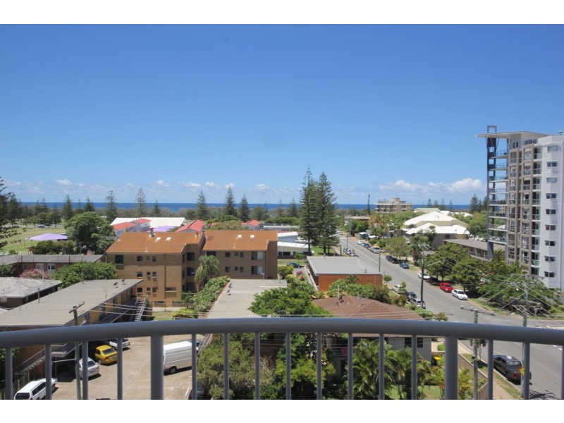 1065/2633 Gold Coast Highway, Broadbeach QLD 4218