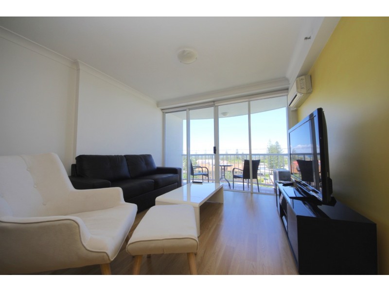 1065/2633 Gold Coast Highway, Broadbeach QLD 4218