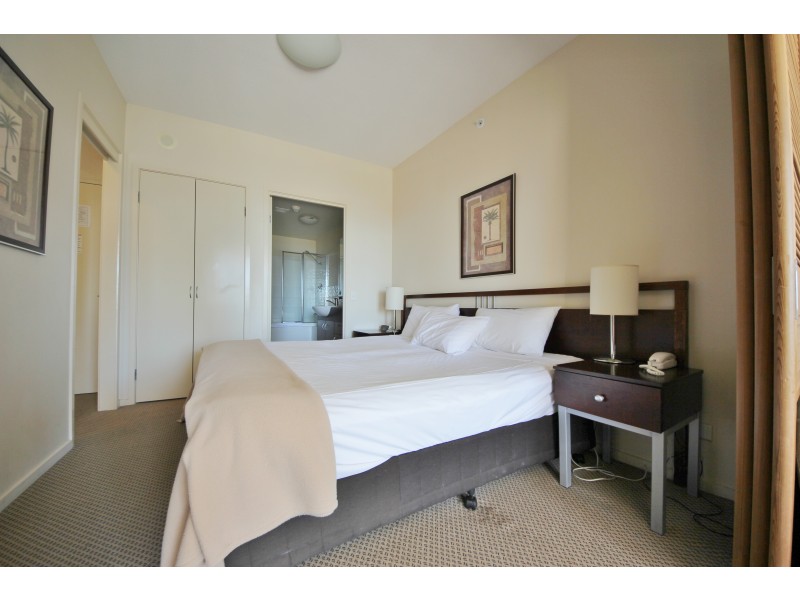 1205/42 Surf Parade, Broadbeach QLD 4218