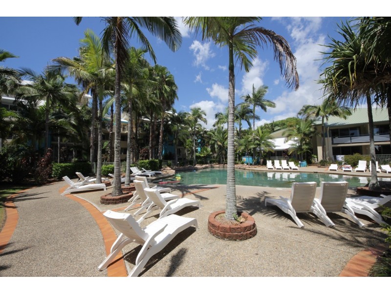 24/10 Alexandra Avenue, Mermaid Beach QLD 4218