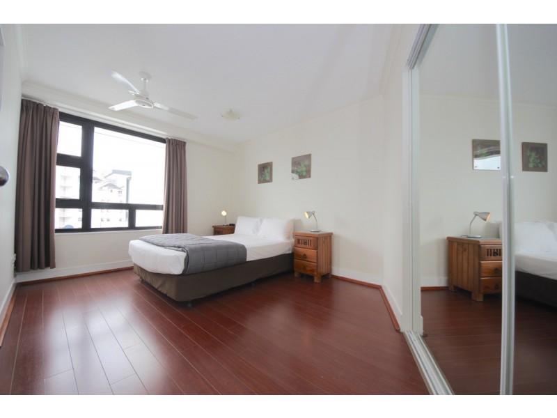 908/30 Surf Parade, Broadbeach QLD 4218