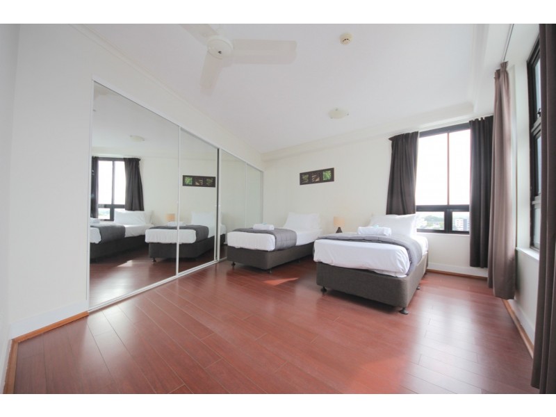 908/30 Surf Parade, Broadbeach QLD 4218
