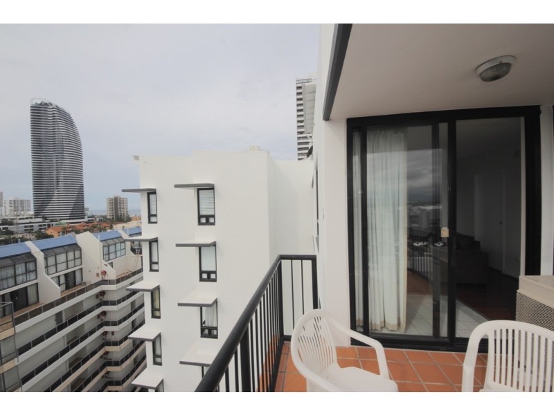 908/30 Surf Parade, Broadbeach QLD 4218