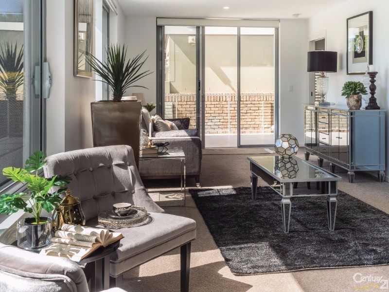 1101/8 Waterford Court, Bundall QLD 4217