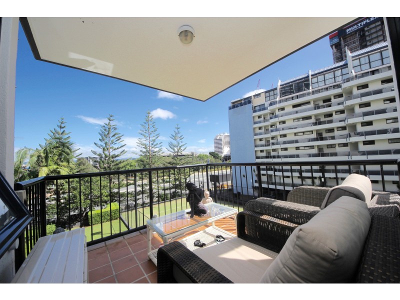 212/30 Surf Parade, Broadbeach QLD 4218