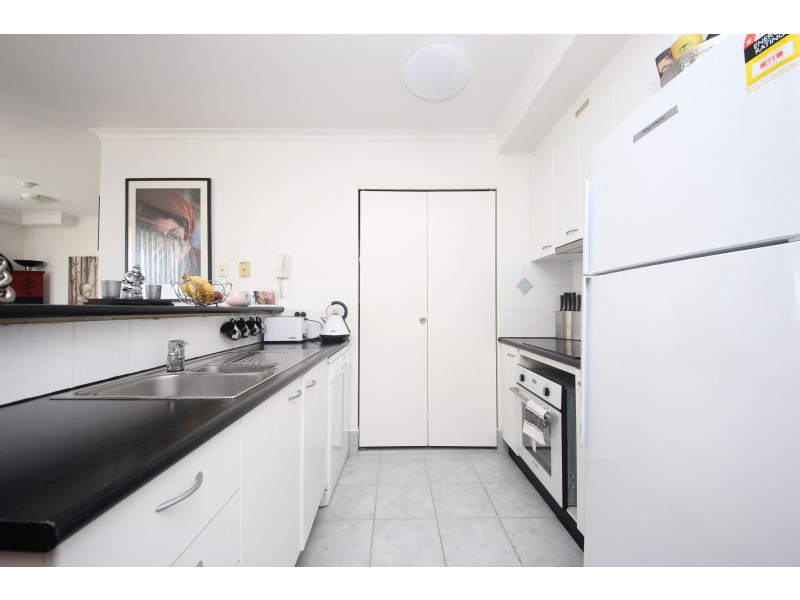 212/30 Surf Parade, Broadbeach QLD 4218