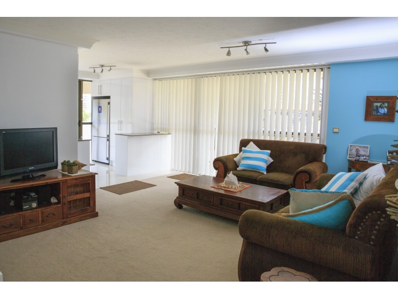 4/3645 Main Beach Parade, Main Beach QLD 4217