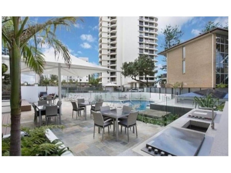 4-6 Britannia Ave, Broadbeach QLD 4218