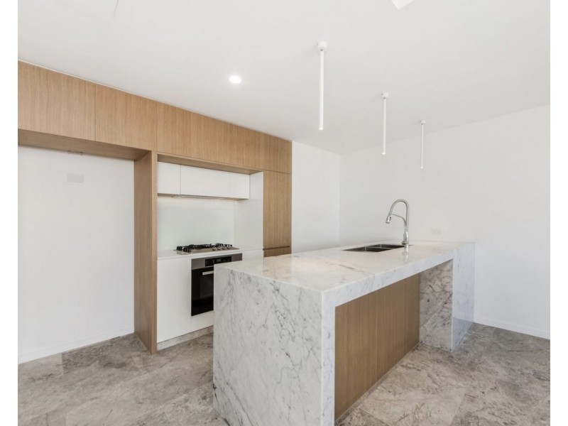 95 Old Burleigh Road, Broadbeach QLD 4218