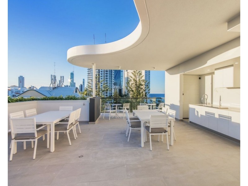 95 Old Burleigh Road, Broadbeach QLD 4218