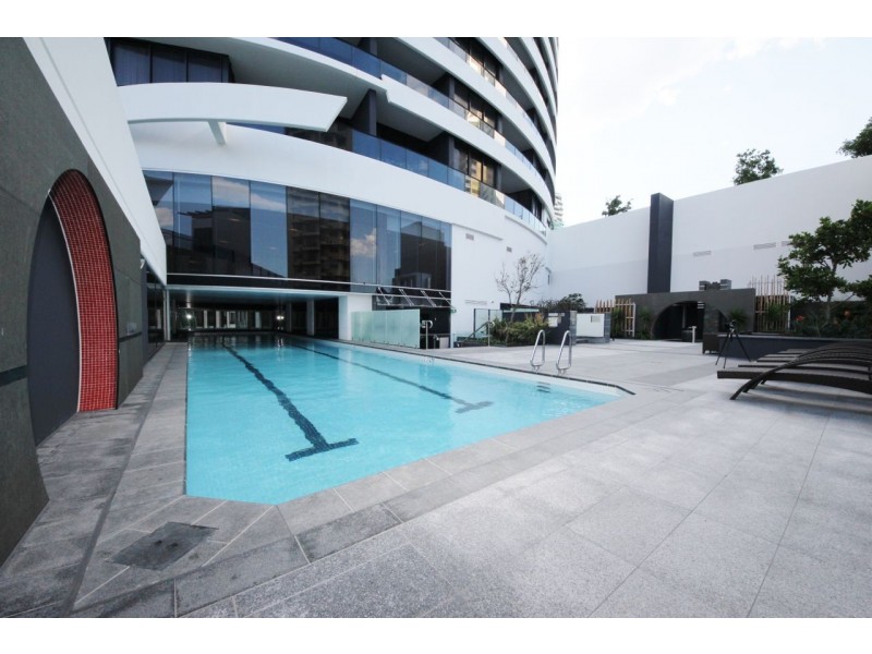 3403/1 Oracle Blvd, Broadbeach QLD 4218