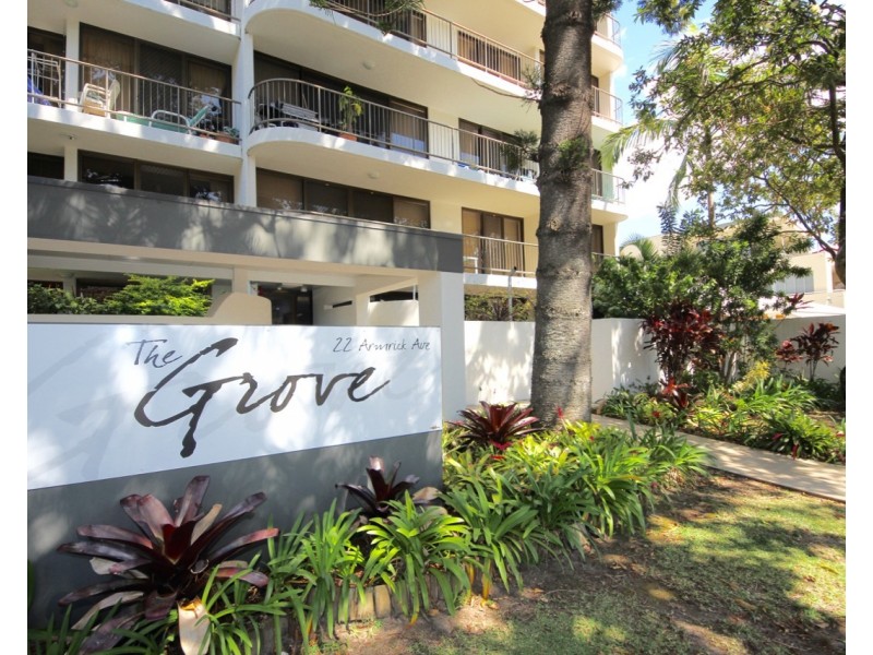 5/22 Armrick Avenue, Broadbeach QLD 4218