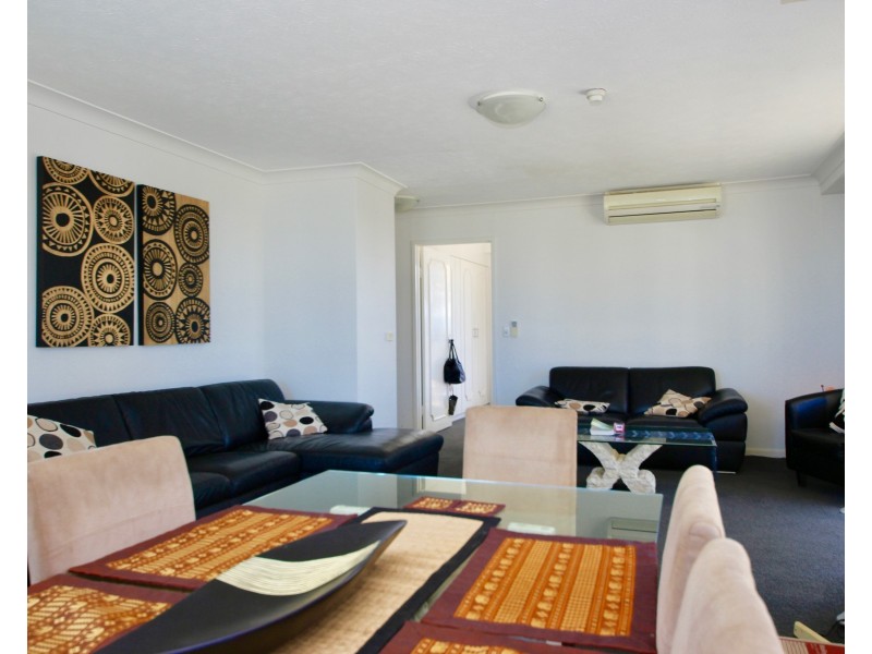 22/4 Britannia Ave, Broadbeach QLD 4218