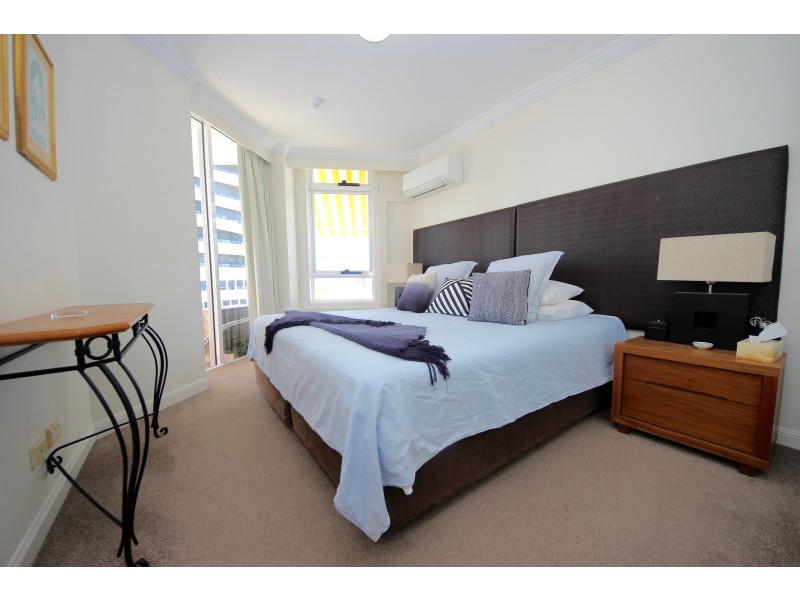 1909/24-26  Queensland Avenue, Broadbeach QLD 4218