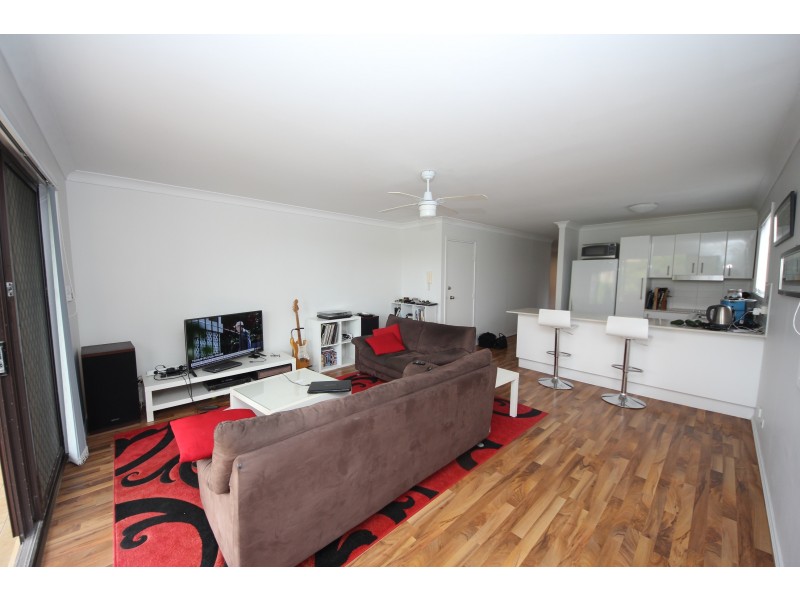 6/21 Australia Ave, Broadbeach QLD 4218