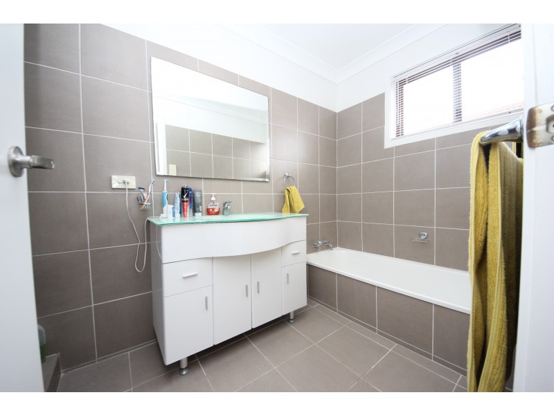 6/21 Australia Ave, Broadbeach QLD 4218