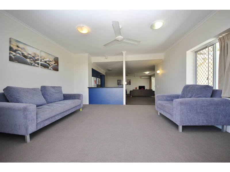 70/10-16 Alexandra Avenue, Mermaid Beach QLD 4218