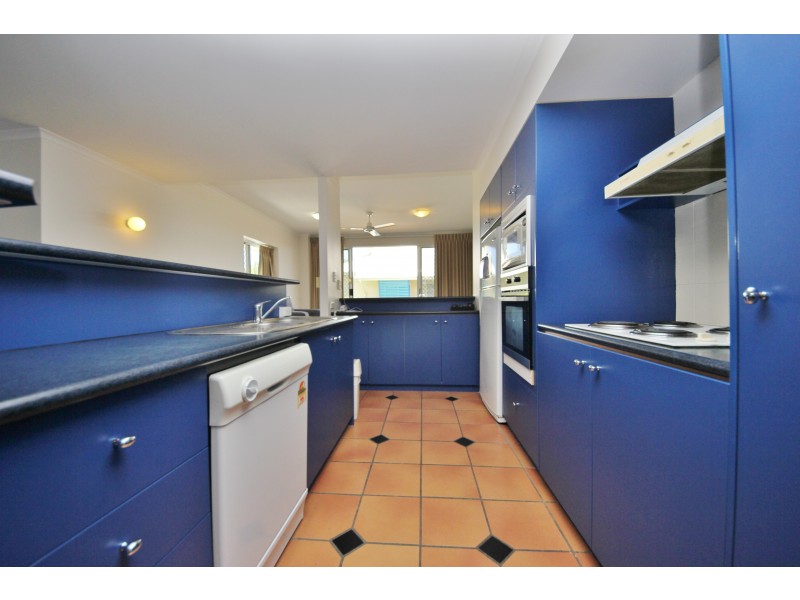 70/10-16 Alexandra Avenue, Mermaid Beach QLD 4218