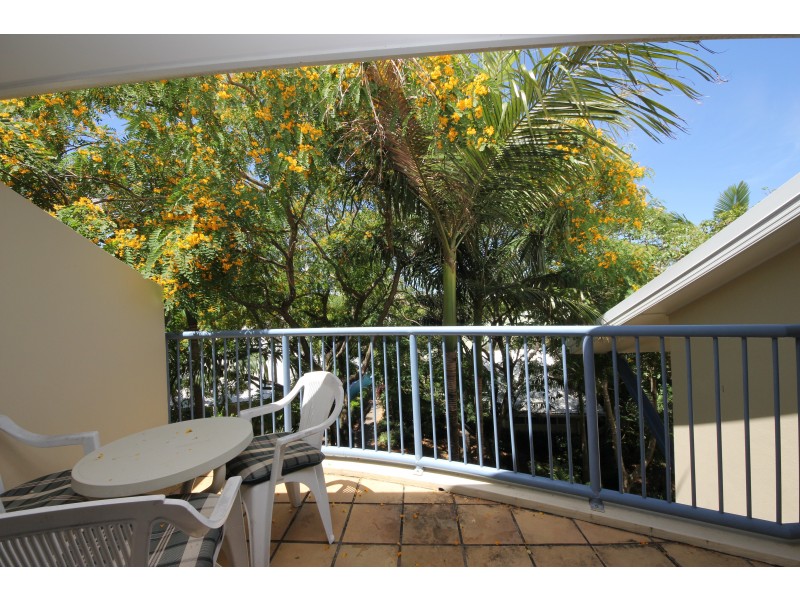 70/10-16 Alexandra Avenue, Mermaid Beach QLD 4218