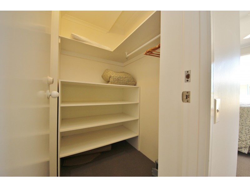 70/10-16 Alexandra Avenue, Mermaid Beach QLD 4218