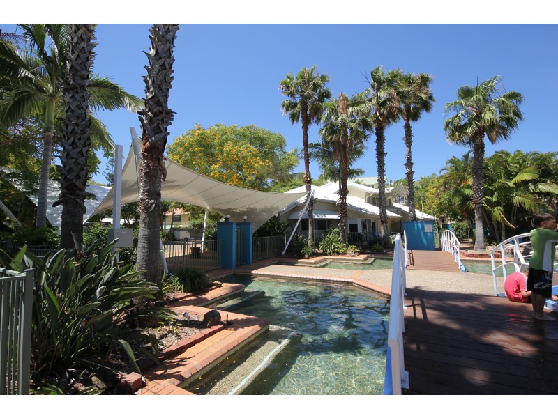 70/10-16 Alexandra Avenue, Mermaid Beach QLD 4218