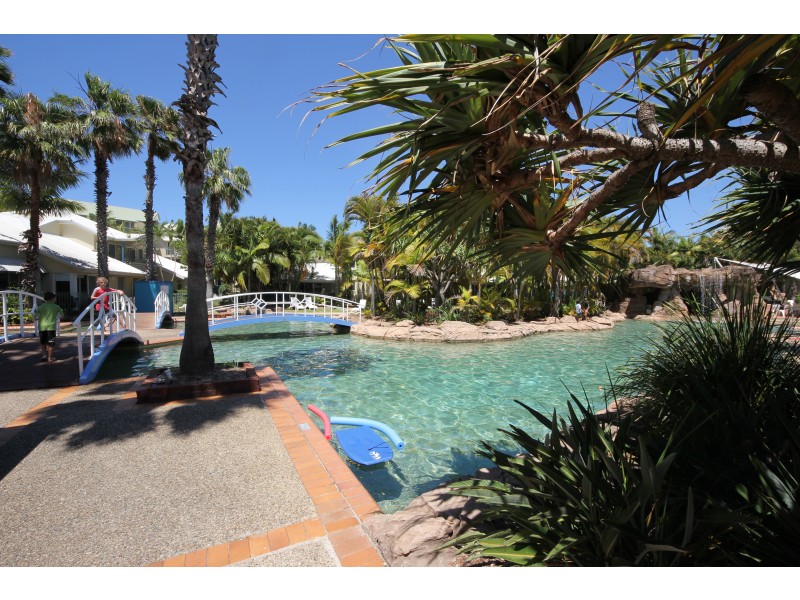 70/10-16 Alexandra Avenue, Mermaid Beach QLD 4218