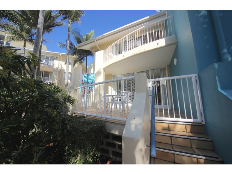 10-16 Alexandra Avenue, Mermaid Beach QLD 4218