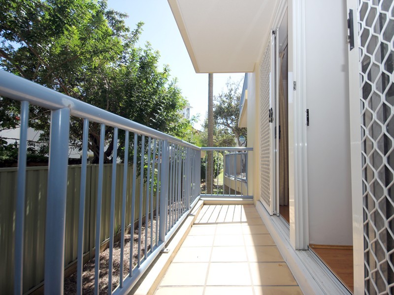 155/10 Alexandra Avenue, Mermaid Beach QLD 4218