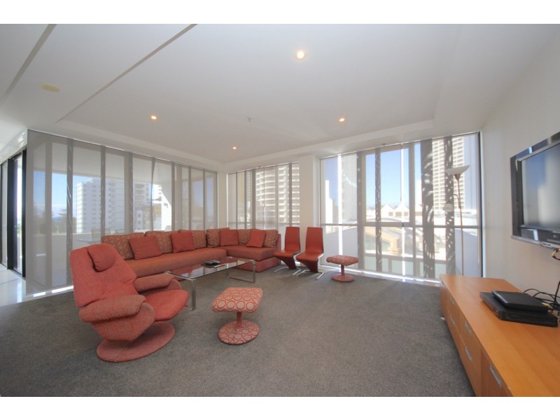 17-19 Albert Avenue, Broadbeach QLD 4218