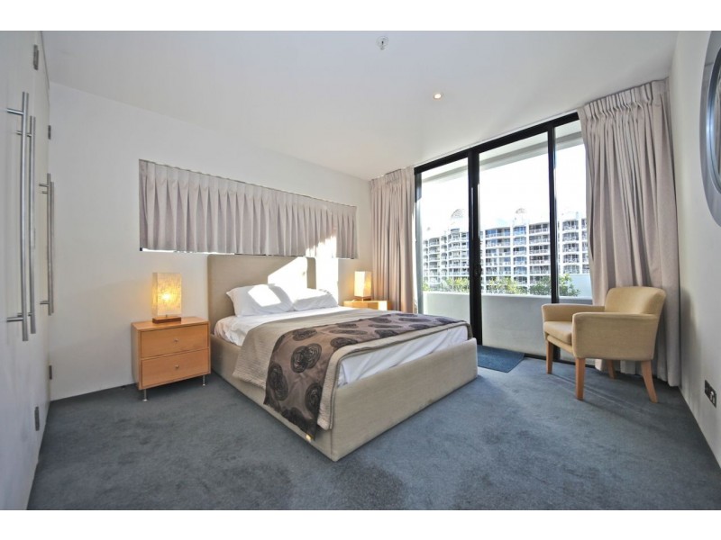 17-19 Albert Avenue, Broadbeach QLD 4218