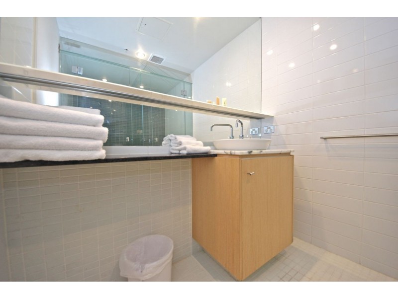 17-19 Albert Avenue, Broadbeach QLD 4218